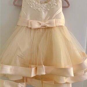 Elegant Cream Kids Dress with Bow